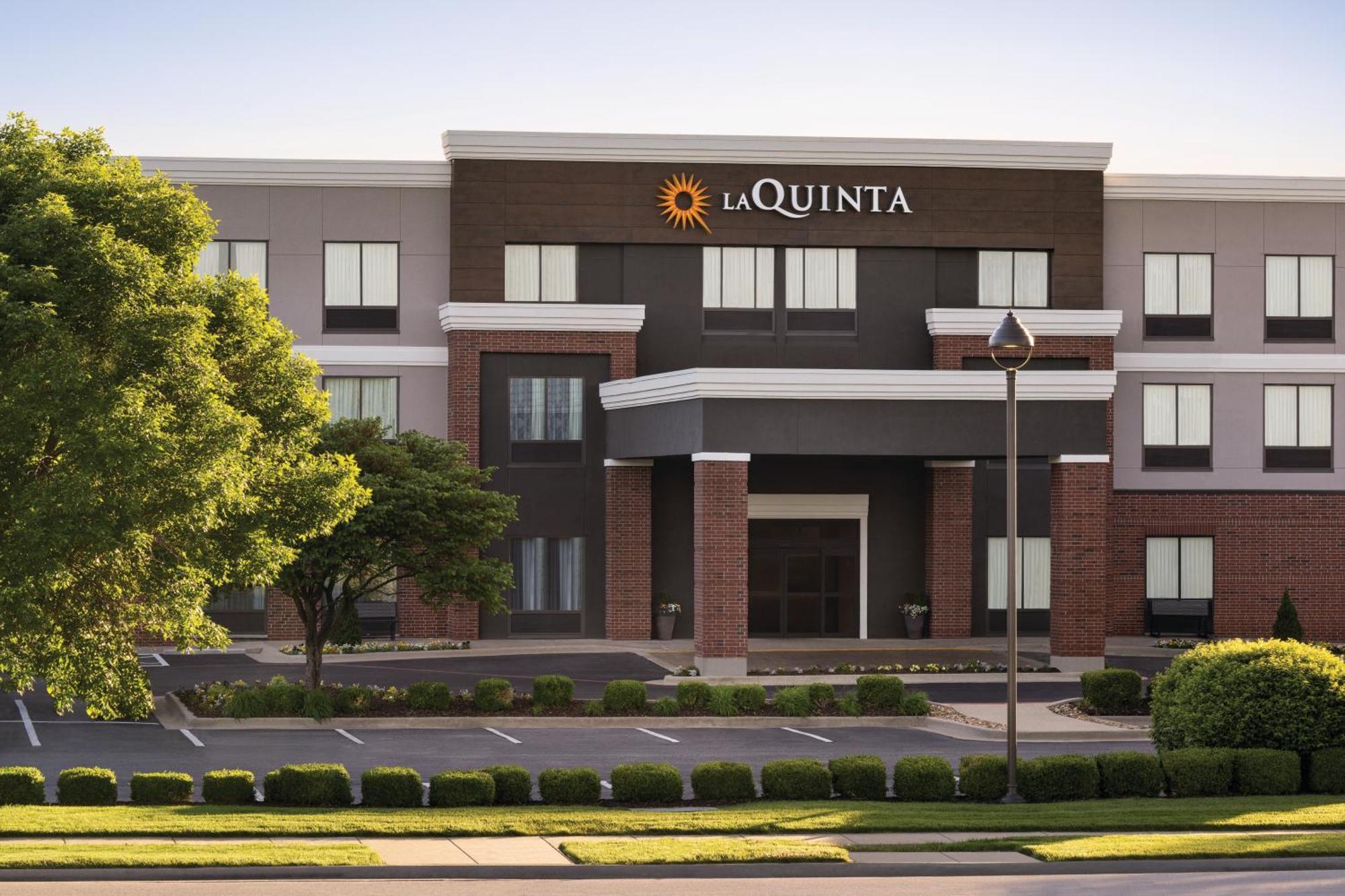 La Quinta By Wyndham Springfield Airport Plaza Hotel Kültér fotó