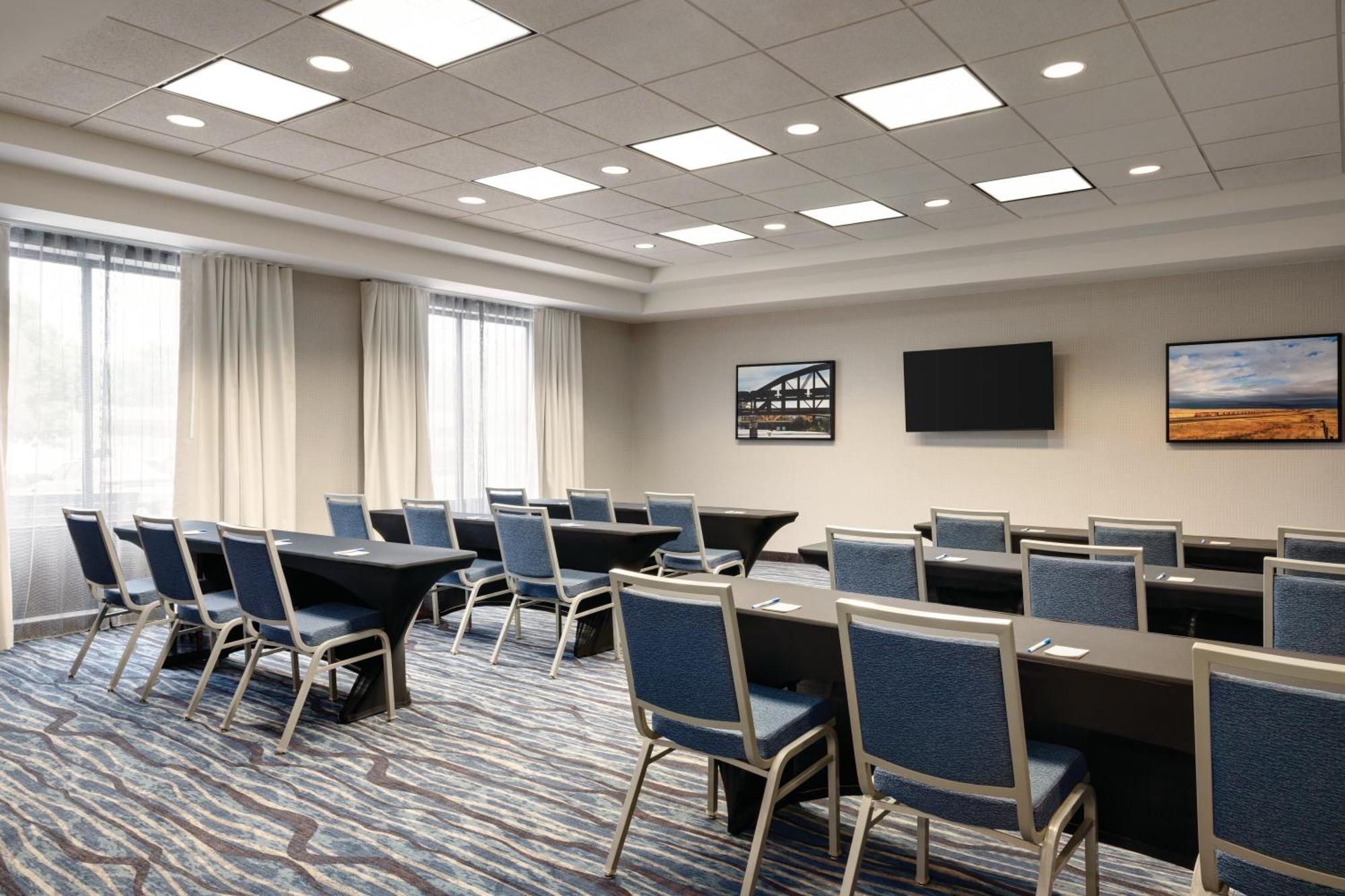 La Quinta By Wyndham Springfield Airport Plaza Hotel Kültér fotó